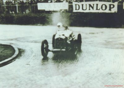 1938 30 05 Epreuve à Montlhéry, Georges Grigard au volant de l'Amilcar Monoplace (ex; Blot). 1