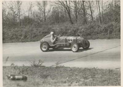 1949 24 04 GP de Paris, le 2ème ''la Coupe d'Argent'' à Linas-Monlhéry. Amilcar 6 cyl. usine Monoplace ''Dergi Spécial'' 1er Cat. 1100, Le Jamtel. 4